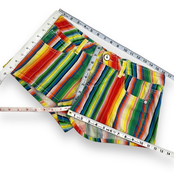 Something Trickie Bright Rainbow Stripe Mid Rise 2" Shorts Size 11 34X2 - Picture 7 of 7